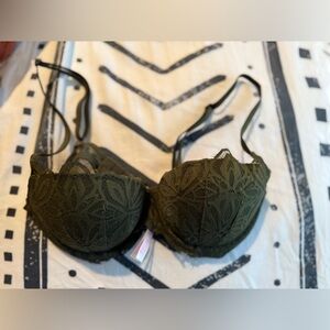 VICTORIA’S SECRET BRA
